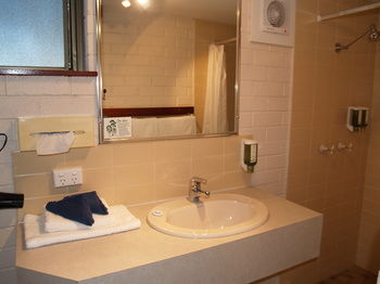 Pigeon House Motor Inn - Coogee Beach Accommodation 35