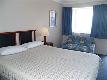 Pigeon House Motor Inn - Coogee Beach Accommodation 2