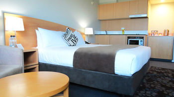 Waldorf Parramatta Apartment Hotel - Coogee Beach Accommodation 7