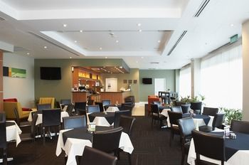 Waldorf Parramatta Apartment Hotel - Coogee Beach Accommodation 17
