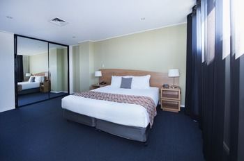Waldorf Parramatta Apartment Hotel - Coogee Beach Accommodation 29