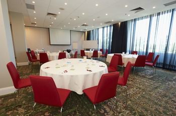 Waldorf Parramatta Apartment Hotel - Coogee Beach Accommodation 35