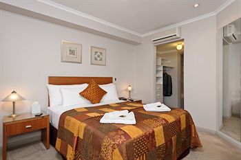 Ringwood Royale - Coogee Beach Accommodation 1