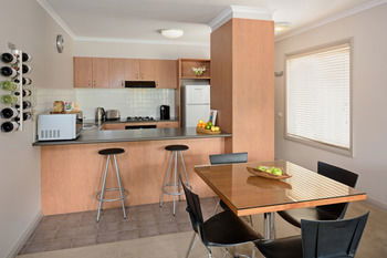 Ringwood Royale - Coogee Beach Accommodation 16