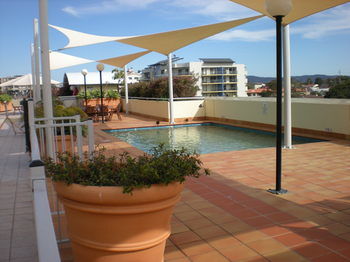 Waldorf The Entrance Serviced Apartments - Coogee Beach Accommodation 0