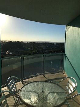 Waldorf The Entrance Serviced Apartments - Coogee Beach Accommodation 3