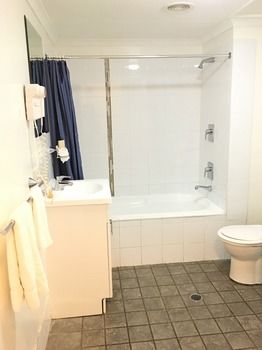 Waldorf The Entrance Serviced Apartments - Coogee Beach Accommodation 6