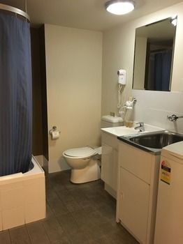 Waldorf The Entrance Serviced Apartments - Coogee Beach Accommodation 9
