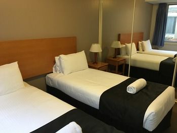 Waldorf The Entrance Serviced Apartments - Coogee Beach Accommodation 27