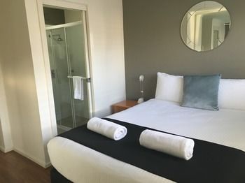 Waldorf The Entrance Serviced Apartments - Coogee Beach Accommodation 33