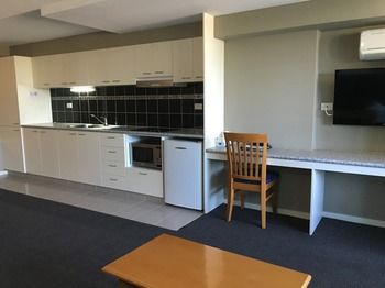 Waldorf The Entrance Serviced Apartments - Coogee Beach Accommodation 46