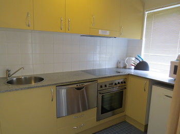 Waldorf Sydney Central Serviced Apartments - Coogee Beach Accommodation 2