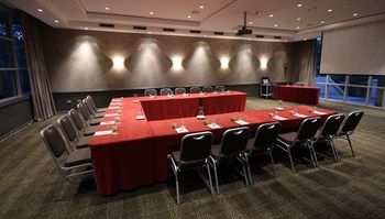 Mercure Sydney Parramatta - Coogee Beach Accommodation 2