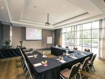 Mercure Sydney Parramatta - Coogee Beach Accommodation 9