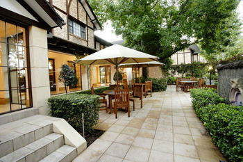 Grand Mercure The Hills Lodge - Coogee Beach Accommodation 27