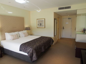 Grand Mercure The Hills Lodge - Coogee Beach Accommodation 39