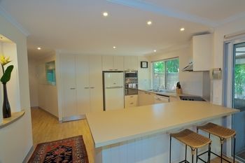 Noosa Riviera - Coogee Beach Accommodation 2