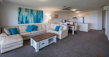 Atlantis Marcoola - Coogee Beach Accommodation 74