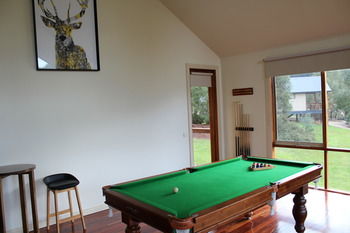 Yering Gorge Cottages By The Eastern Golf Club - Coogee Beach Accommodation 24