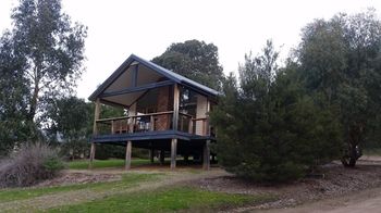 Yering Gorge Cottages By The Eastern Golf Club - Coogee Beach Accommodation 35