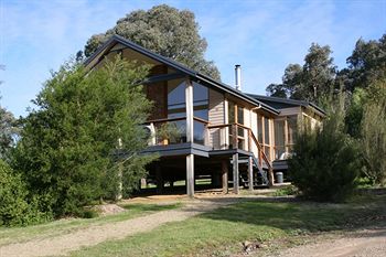 Yering Gorge Cottages By The Eastern Golf Club - Coogee Beach Accommodation 0