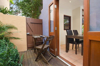L'Auberge Noosa - Coogee Beach Accommodation 25