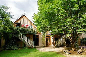Carriages Boutique Hotel - Coogee Beach Accommodation 8