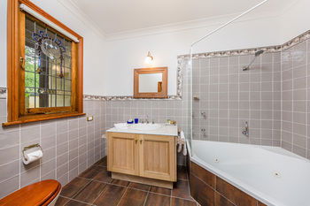 Carriages Boutique Hotel - Coogee Beach Accommodation 35