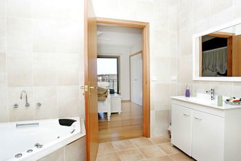 Lavender House B&B - Coogee Beach Accommodation 7