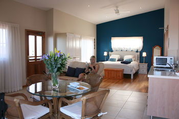 Lavender House B&B - Coogee Beach Accommodation 12