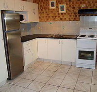 Noosa Yallambee Holiday Apartments - Coogee Beach Accommodation