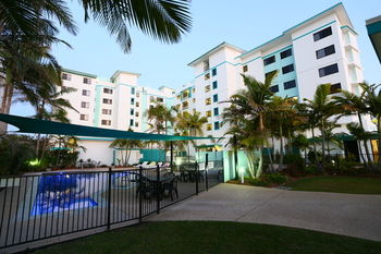 San Marino By The Sea Apartments - Coogee Beach Accommodation 11