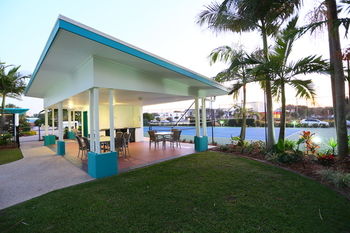 San Marino By The Sea Apartments - Coogee Beach Accommodation 12