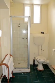Georgian Court Bed & Breakfast - Coogee Beach Accommodation 26