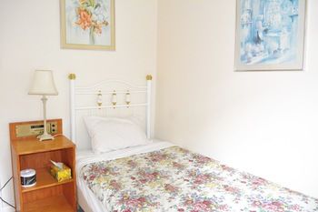 Georgian Court Bed & Breakfast - Coogee Beach Accommodation 41