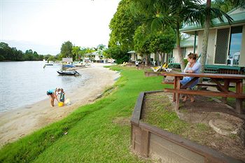 Maroochy River Resort & Bungalows - Coogee Beach Accommodation 5