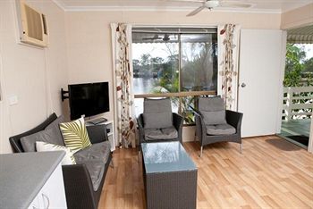 Maroochy River Resort & Bungalows - Coogee Beach Accommodation 12