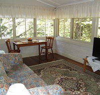 Whispering Pines Chalet amp Cottages - Coogee Beach Accommodation