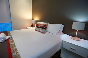 City Edge Serviced Apartments East Melbourne - Coogee Beach Accommodation 12
