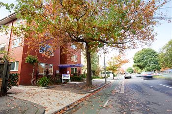 City Edge Serviced Apartments East Melbourne - Coogee Beach Accommodation 25