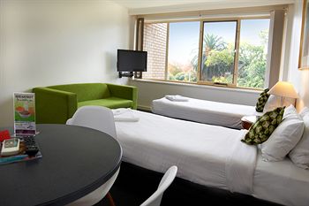 City Edge Serviced Apartments East Melbourne - Coogee Beach Accommodation 29