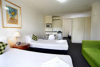 City Edge Serviced Apartments East Melbourne - Coogee Beach Accommodation 39