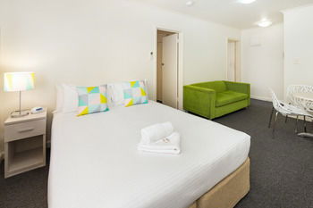 City Edge Serviced Apartments East Melbourne - Coogee Beach Accommodation 51