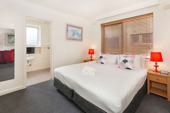 City Edge Serviced Apartments East Melbourne - Coogee Beach Accommodation 54