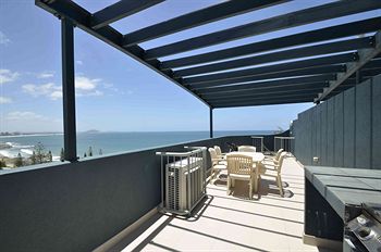 Malibu Mooloolaba - Coogee Beach Accommodation 5