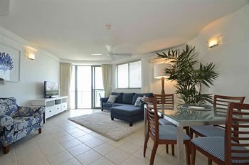 Malibu Mooloolaba - Coogee Beach Accommodation 14