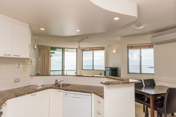 Malibu Mooloolaba - Coogee Beach Accommodation 54