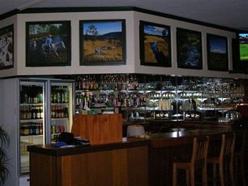 Bucketts Way Motel And Restaurant - Coogee Beach Accommodation 6