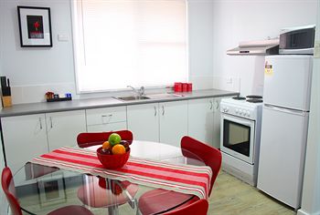 Pokolbin Village - Coogee Beach Accommodation 4