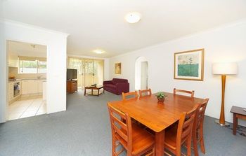 Waldorf Eastwood Residential Apartments - Coogee Beach Accommodation 16